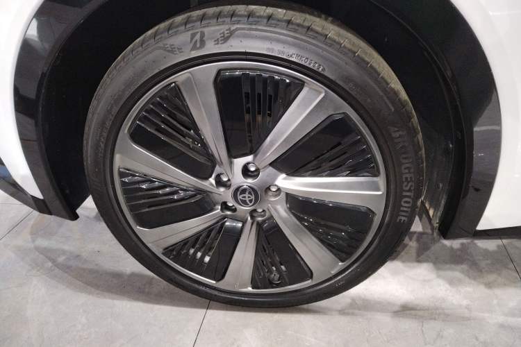 Used Toyota bZ5 2025 Model 550 PRO Smart Driving Edition