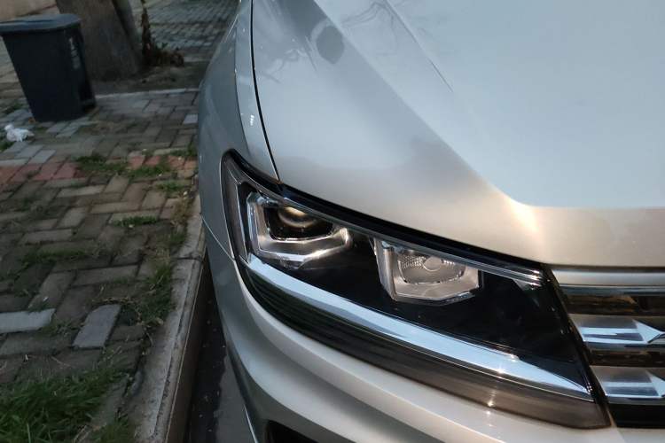 Used Volkswagen Tiguan L 2021 330TSI Automatic Two-Wheel Drive R-Line Enhanced Edition
