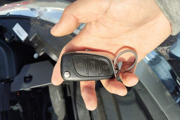 Used Citroen C4L 2014 1.8L Intelligent Drive Automatic Enjoyment Model
