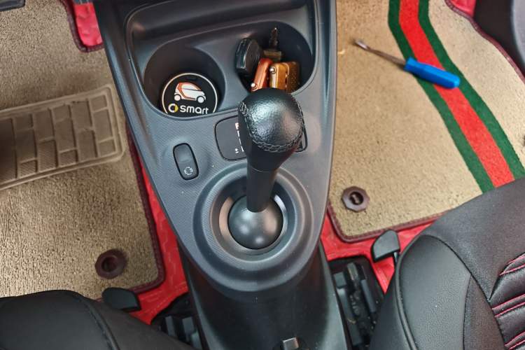 Used smart fortwo 2015 1.0L 52 kW Hardtop Passion Edition