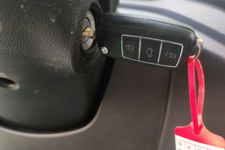 Used Wuling Hongguang V 2022 1.5L Enjoy Edition Hydraulic Power Steering LAR
