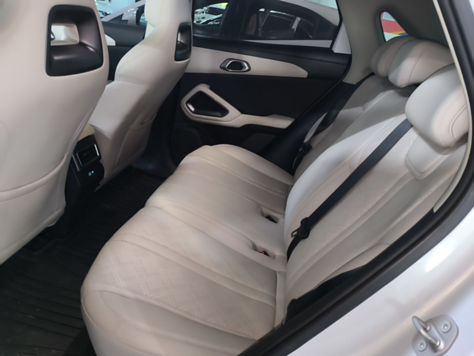 BYD Yuan UP 2025 Intelligent Driving Version 401 KM Dynamic Edition — снимка 20