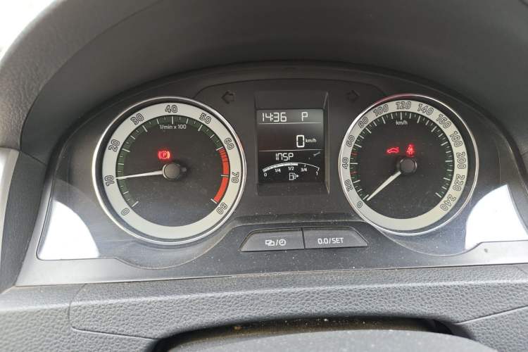 Used Skoda Rapid 2019 1.5L Automatic Comfort Edition China VI Standard Instrument Cluster