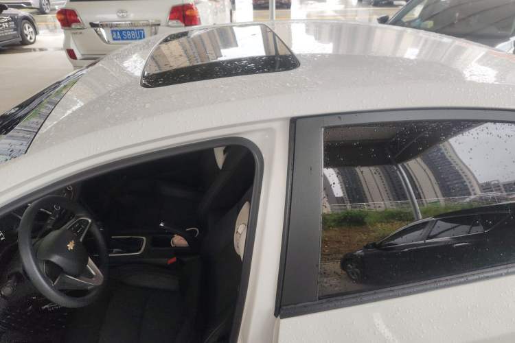 Used Chevrolet Cavalier 2019 320 Automatic Xinyue Edition Roof