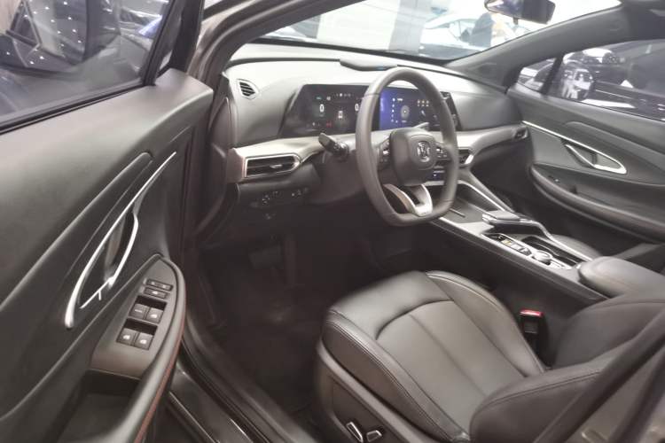 Used CHANGAN UNI-T 2022 1.5T Excellence Model
