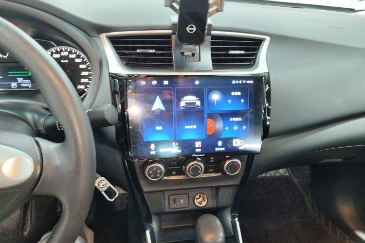 Used Nissan Sylphy 2024 Classic 1.6XL CVT Luxury Edition Audio And AC Panel