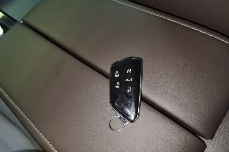 Used Volkswagen Viloran 2024 330TSI Luxury Edition