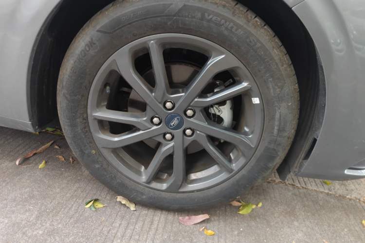 Used Ford Mondeo 2025 2.0T EcoBoost Luxury Version
