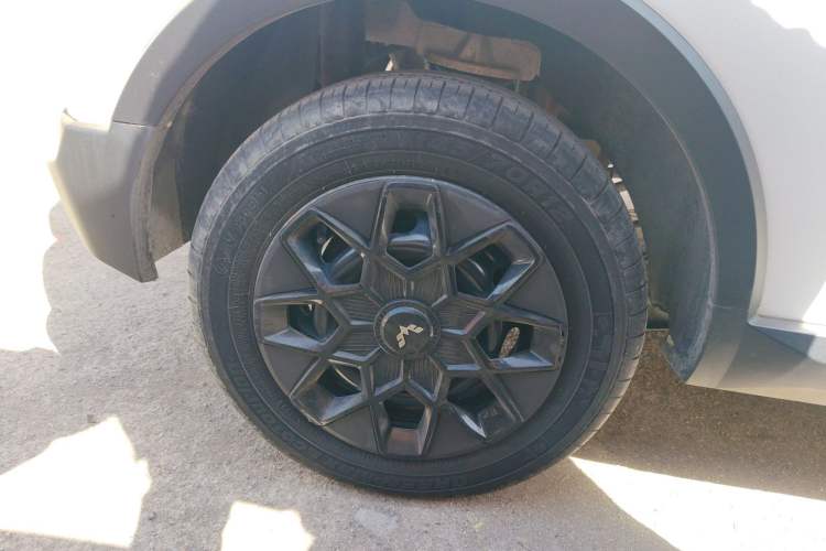 Used Wuling Hongguang MINIEV 2022 GAMEBOY 300km Enthusiast Model with Lithium Iron Phosphate
