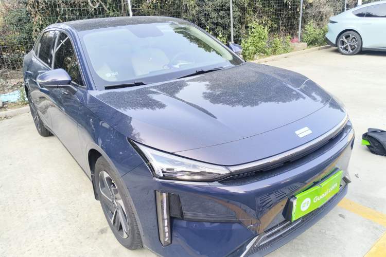 Used Geely Galaxy L6 2023 125km MAX Exterior 1