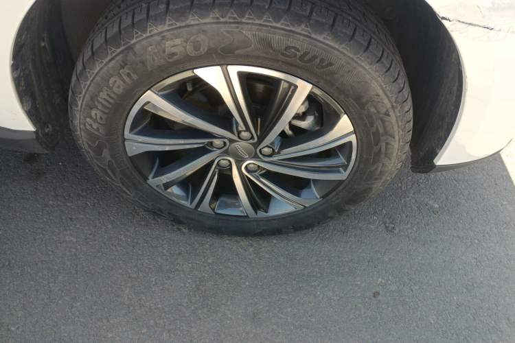 Used Geely Auto Vision X6 2020 1.4T CVT Luxury Edition