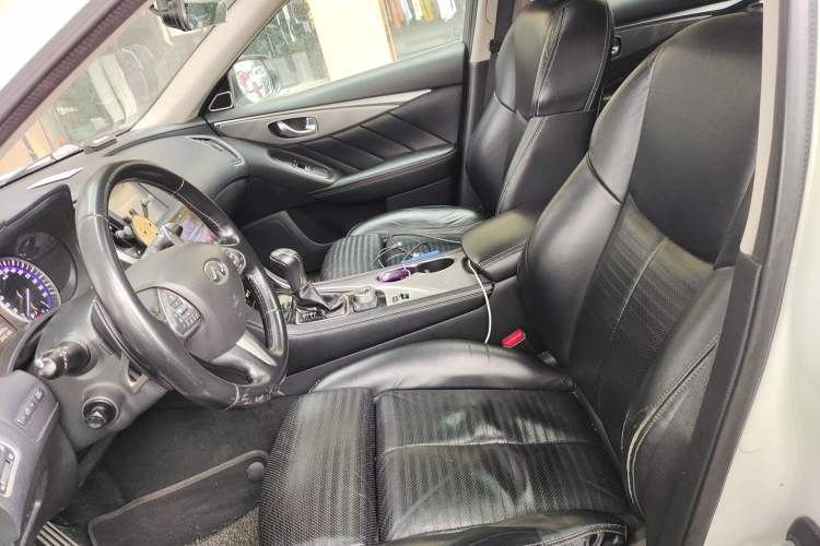 Used Infiniti Q50L 2015 2.0T Sport Edition Left Front Seat