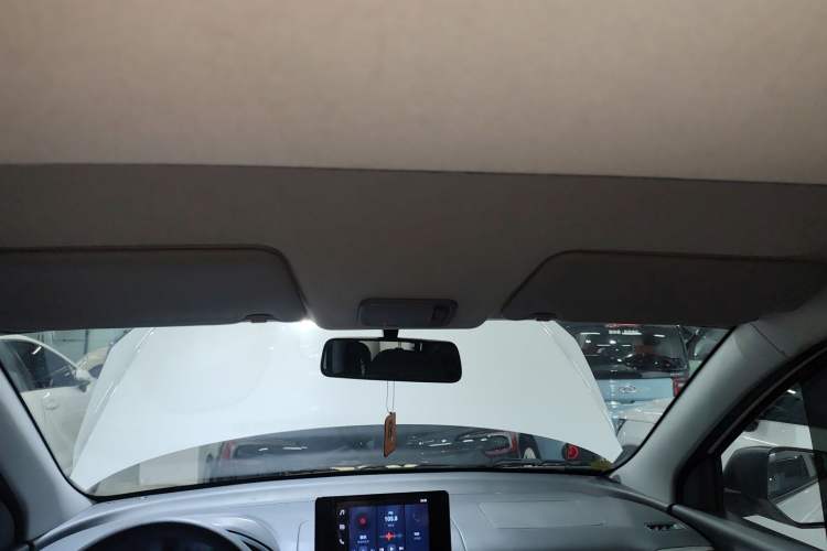 Used Wuling Hongguang New Energy 2024 All-Electric Model 300KM Standard Version