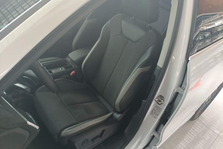 Used Audi Q3 2023 35 TFSI Fashion Dynamic Model (1.5T)