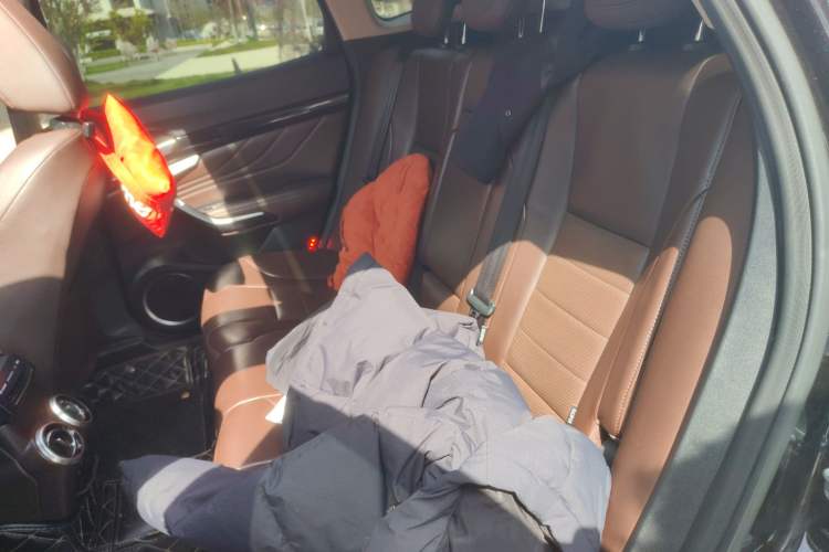 Used Wey VV7 2017 2.0T Flagship Model