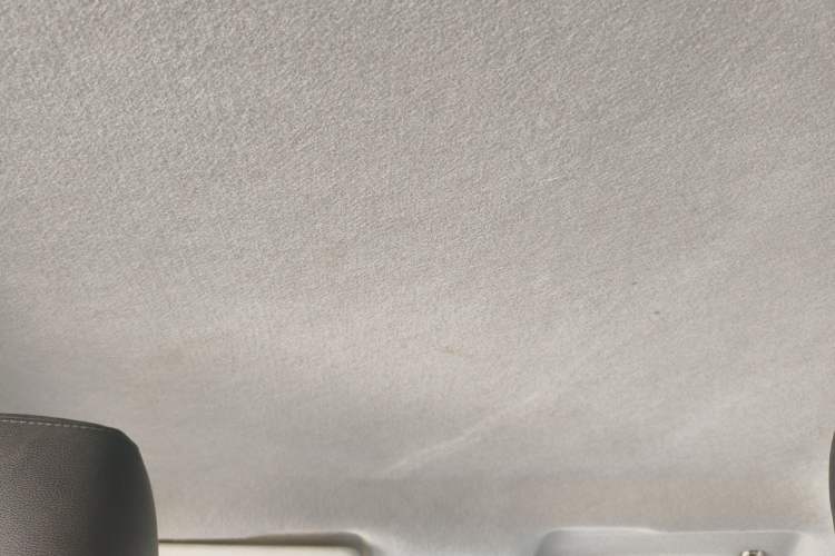 Used Volkswagen Jetta 2013 1.6L Manual Fashion Edition Headliner