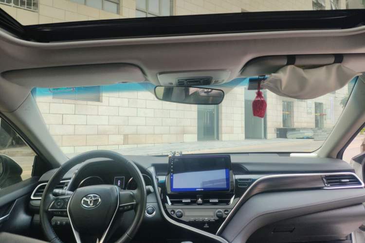 Used Toyota Camry 2022 2.0GVP Premier Edition Headliner