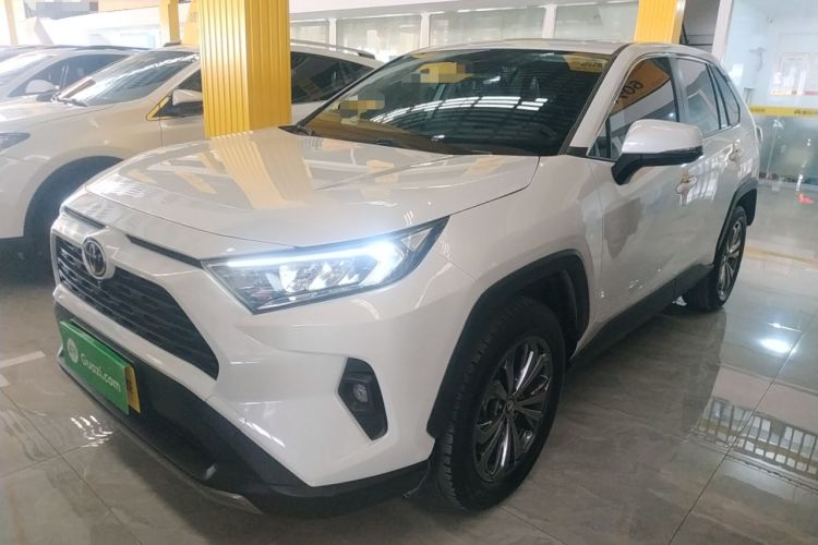 Used Toyota RAV4 2023 2.0L CVT Two-Wheel Drive Fashion Edition