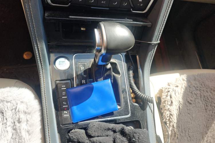 Used Zotye Domy X7 2017 Upgraded Edition 1.8T DCT Huashan Model
