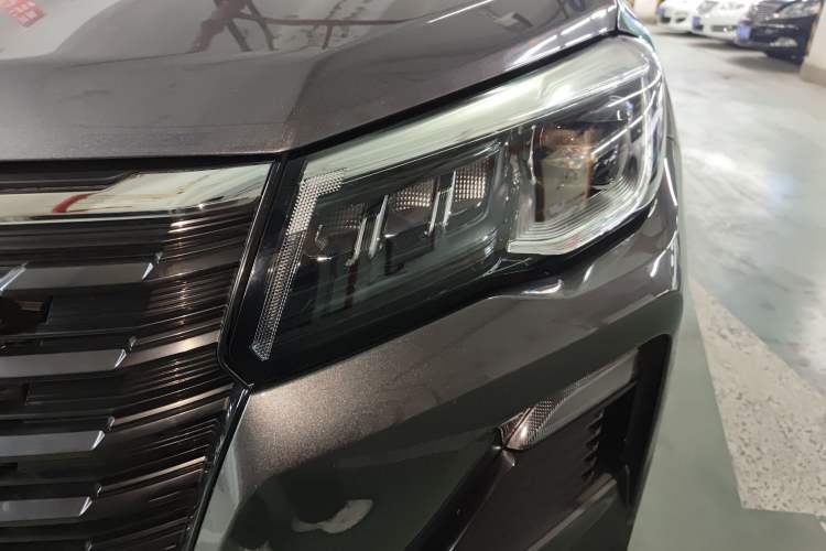 Used CHANGAN CS75 2022 Blue Whale Edition 1.5T DCT Prestige Model Left Front Headlight