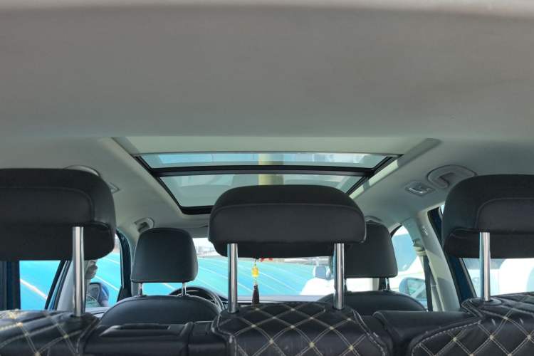 Used Volkswagen Tayron 2019 330TSI Two-Wheel Drive Luxury Model China VI Standard