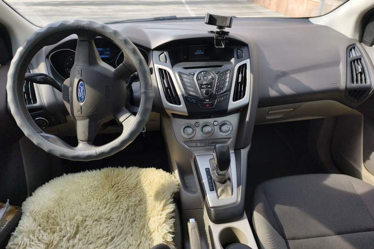 Used Ford Focus 2012 Sedan 1.6L Automatic Comfort Model
