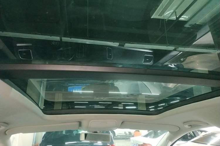 Used Volkswagen Sharan 2013 1.8TSI Standard Model Euro IV