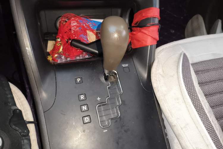 Used Hyundai ix35 2013 2.0L Automatic 2WD Comfort GL China IV Standard Gear Lever