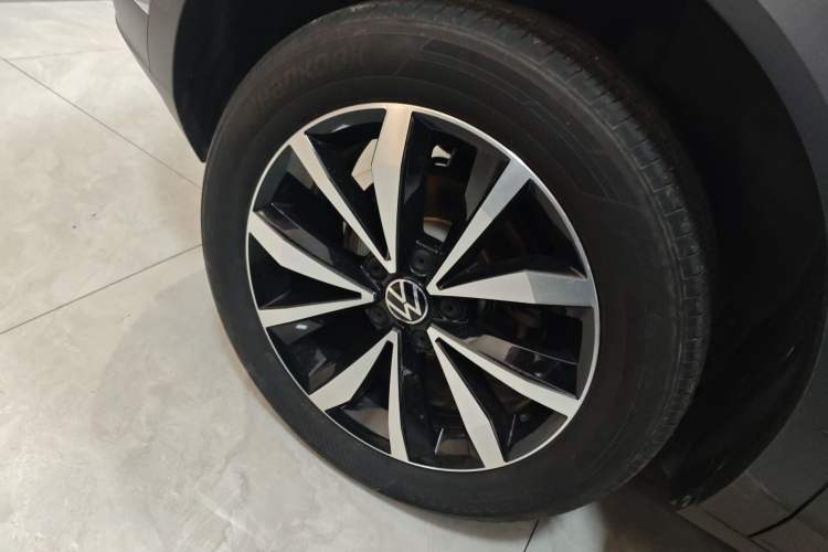 Used Volkswagen T-ROC 2023 280TSI DSG Two-Wheel Drive Time Edition
