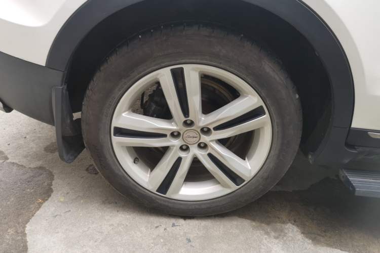 Used Zotye T700 2017 1.8T Dual-Clutch Prestige Model