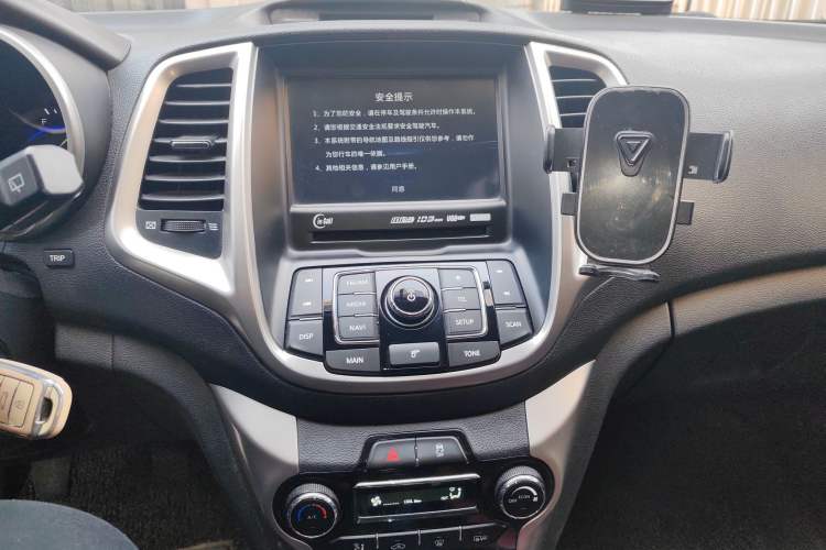 Used Changan Eado 2015 1.6L Manual Junku Model China IV Standard
