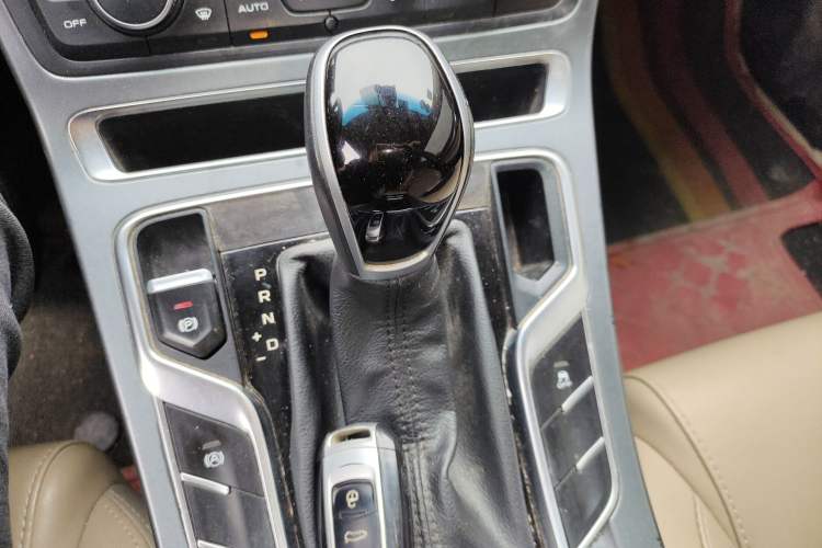 Used Geely Auto Emgrand 2018 1.5L CVT Luxury Model Gear Lever