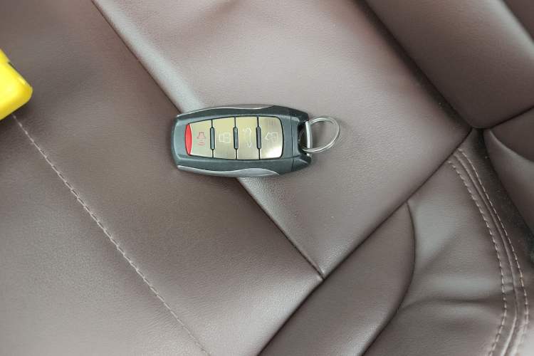 Used Haval F7 2019 2.0T Four-Wheel Drive iJoy China V Standard