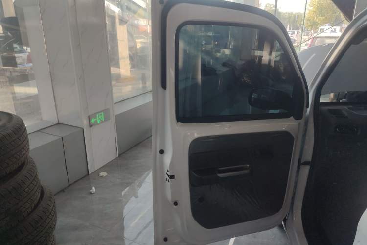 Used Wuling Zhiguang New Energy 2025 Standard Model