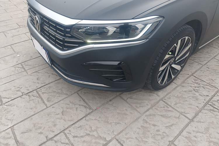 Used Volkswagen Passat 2022 330TSI Elite Edition Left Front Headlight