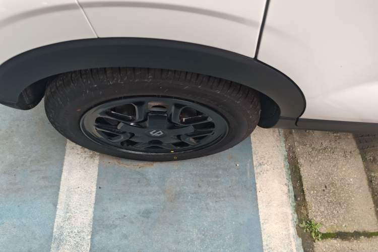 Used Leapmotor T03 2024 310 Comfort Edition Right Rear Wheel Hub