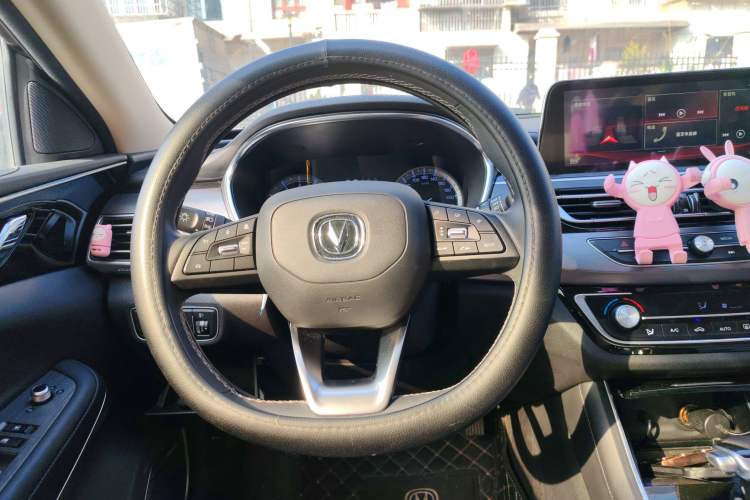 Used CHANGAN Ruicheng CC 2021 Blue Whale Edition 1.5T DCT Luxury Model Steering Wheel