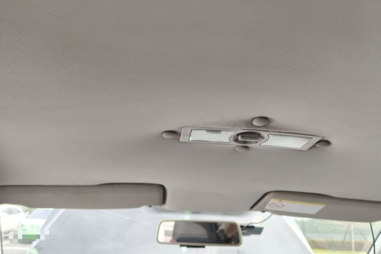 Used Volkswagen Lavida 2013 Revised Classic 1.6L Manual Fashion Edition