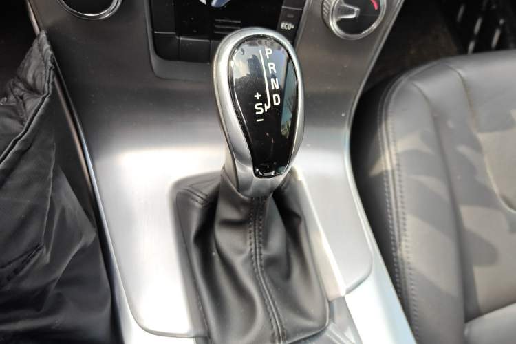 Used Volvo S60 2017 S60L T3 Smart Upgrade Edition
