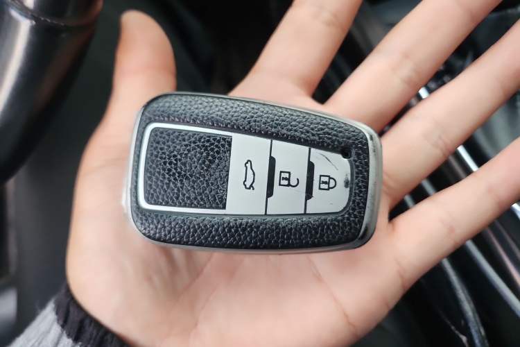 Used Toyota Camry 2018 2.0G Luxury Edition