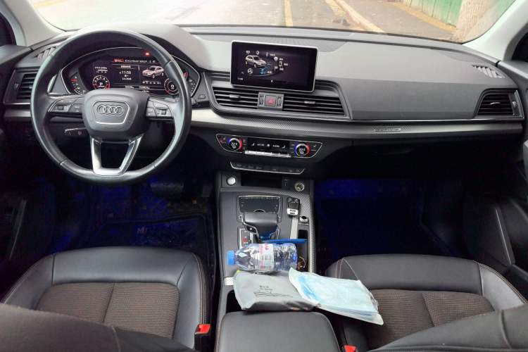 Used Audi Q5L 2018 45 TFSI Prestige Fashion Edition China V Emission Standard
