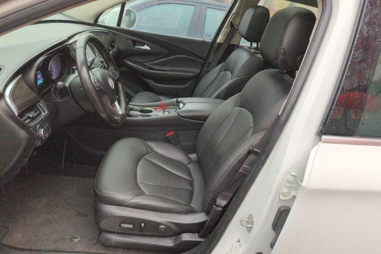 Used Buick Envision 2018 20T Two-Wheel-Drive Elite Model
