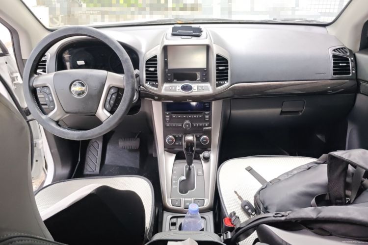 Used Chevrolet Captiva 2014 2.4L 4x4 Flagship Edition 7 Seats
