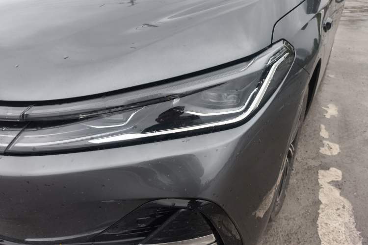 Used Geely Galaxy A7 2025 Model EM-i 70km Launch Edition Left Front Headlight