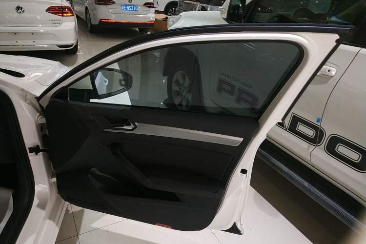 Used Volkswagen Lamando 2021 230TSI DSG Fashion Edition