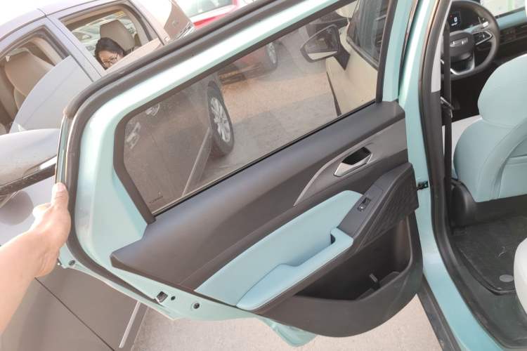 Used Geometry E Firefly 2024 301km Starlight
