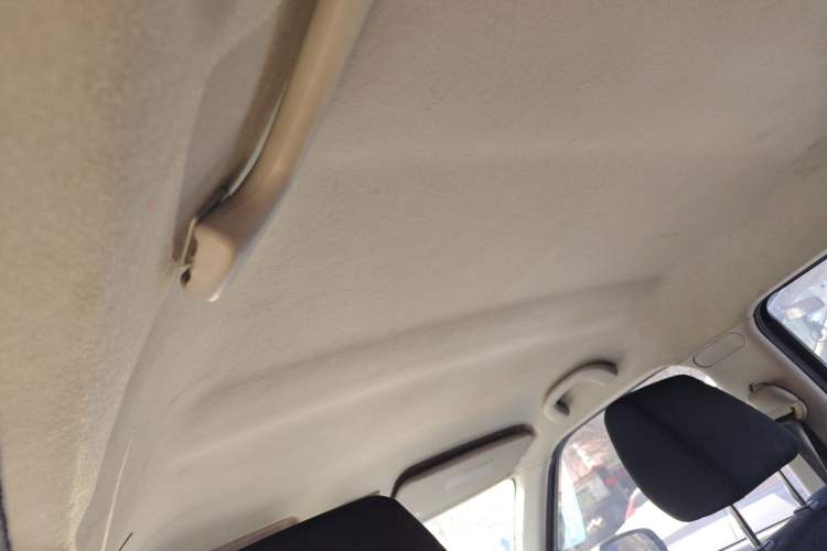 Used Suzuki Swift 2011 1.5L Manual Fashion Edition
