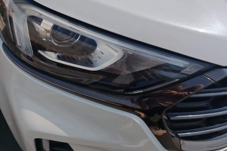 Used Ford Edge 2021 PLUS EcoBoost 245 Two-Wheel-Drive Platinum Edition 5 Seats
