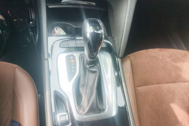 Used Buick Regal 2019 20T Elite Version China VI Standard