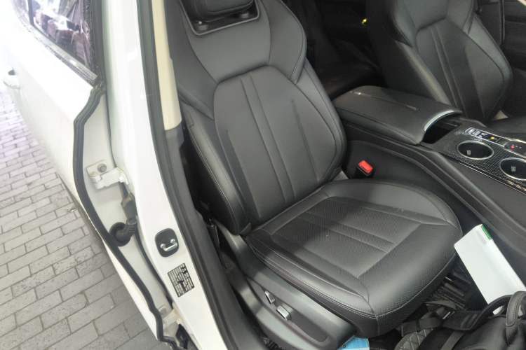 Used Hongqi HS3 PHEV 2024 PHEV 115km Jingwei Edition